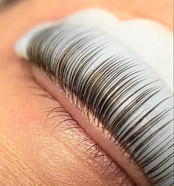 Lash Lifting